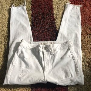 American eagle outfitters size 6 distressed jeans